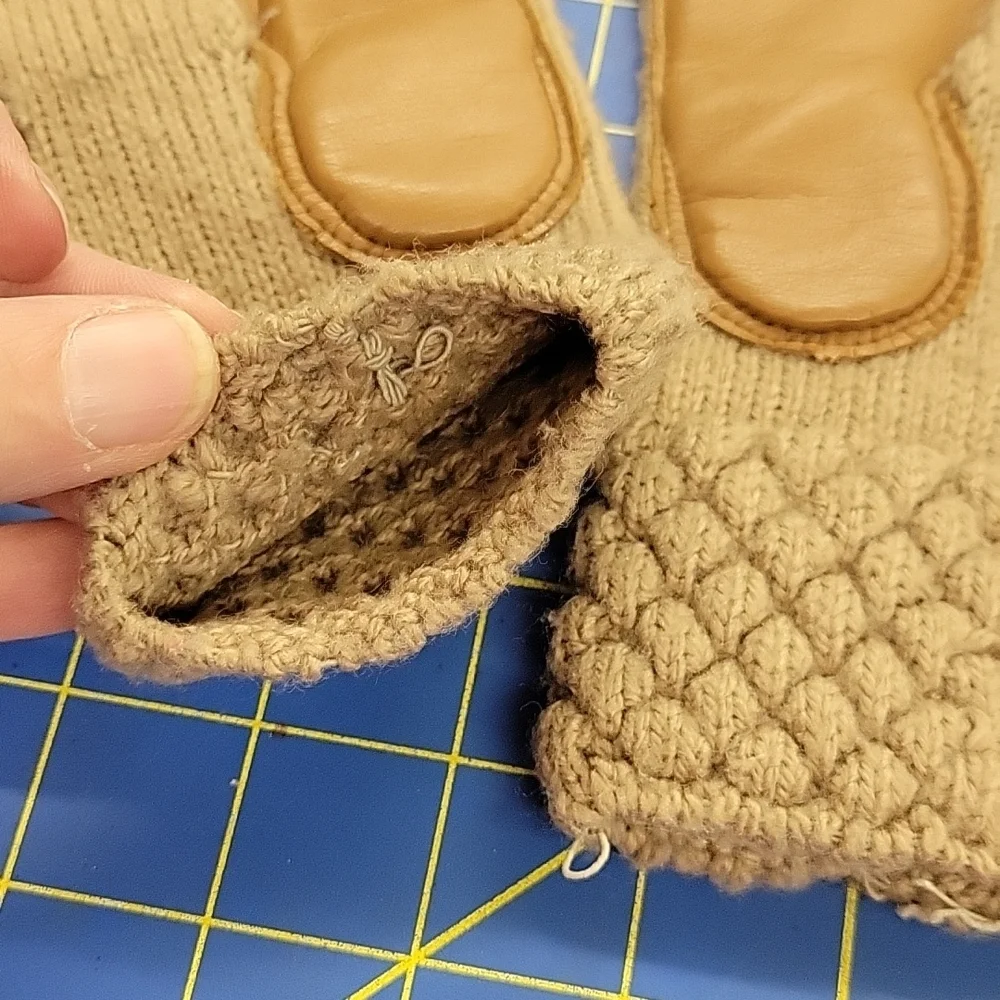 Leather & Knit Gloves Beige & Brown